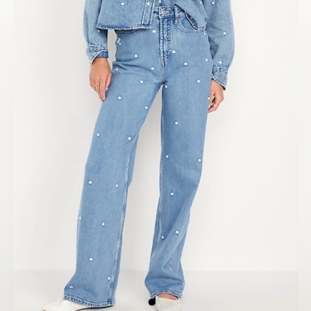 Old Navy Light Blue Straight Leg Jeans